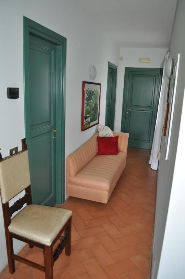 Bed and Breakfast Casale Vicino Al Golf Nazionale Monterosi Екстер'єр фото