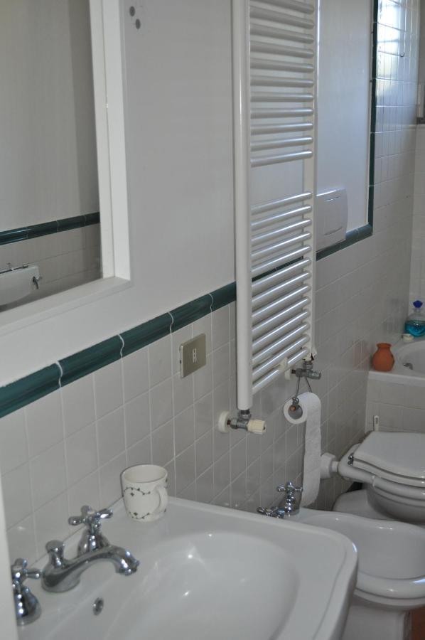 Bed and Breakfast Casale Vicino Al Golf Nazionale Monterosi Екстер'єр фото