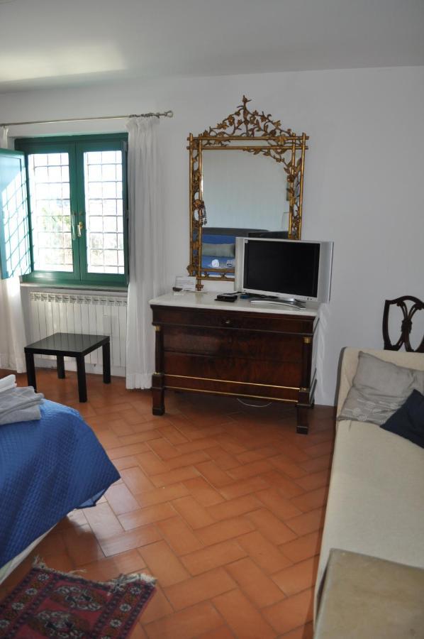 Bed and Breakfast Casale Vicino Al Golf Nazionale Monterosi Екстер'єр фото